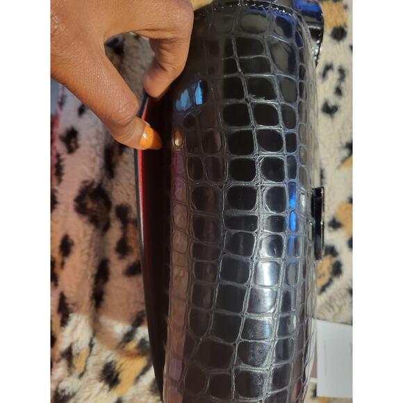 Christian Louboutin Loubi54 Crossbody bag - Alligator embossed calf leather - Picture 13 of 16